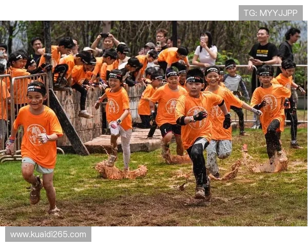 2025 斯巴达儿童赛重返上海 6000 小勇士挑战障碍直通世锦赛(1) 2025 斯巴达儿童赛重返上海 6000 小勇士挑战障碍直通世锦赛(1)